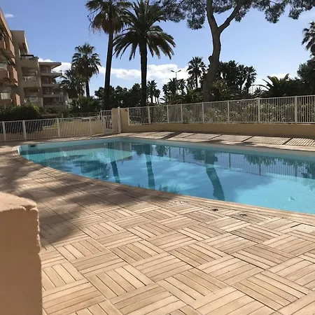 Beau Rivage Raphael 83700 France